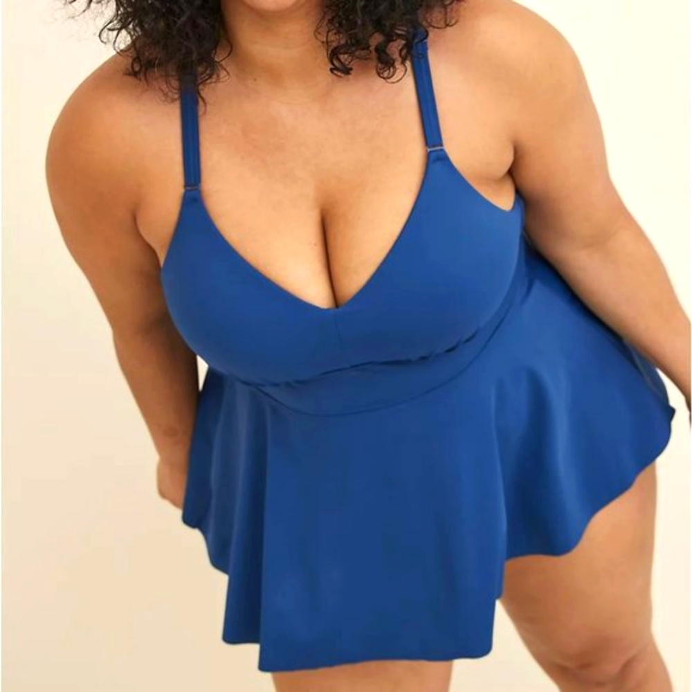 ❤️NWT TORRID TANKINI TOP BACK SMOOTHING WIRELESS RACERBACK Large (C/D) - Picture 7 of 9